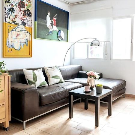 Flat For Groups 8 People In Gran Via-Cgrac4 Apartment Madrid Exterior photo